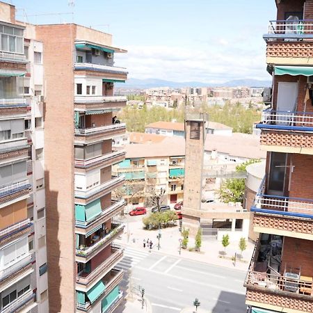 Precioso Apartamento. Buenas Vistas Y Tranquilidad Appartamento Granada Esterno foto